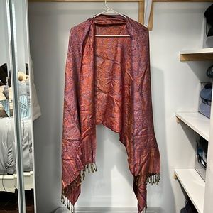 Women’s Scarf/Shaw